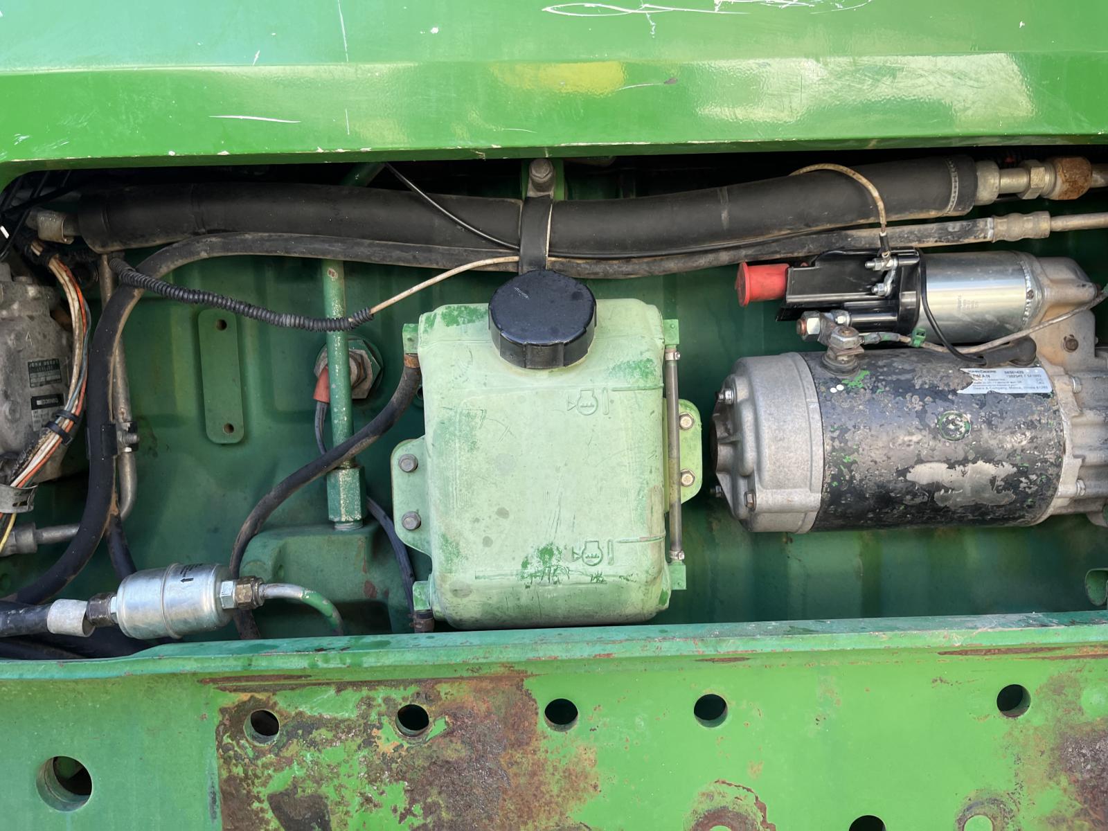 ./imagenes/INVOICE/2019/17576/TRACTOR JOHN DEERE 7800 (35).JPG